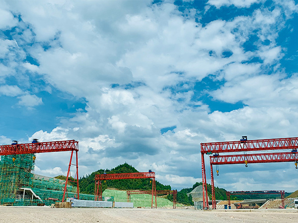 福建龙岩龙门吊厂家讲解滤芯怎么清理